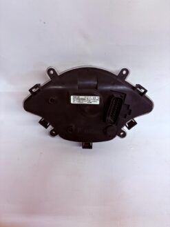 Alternative view of Original Piaggio Speedometer 80km/h Vespa Sprint/ Primavera 50cc